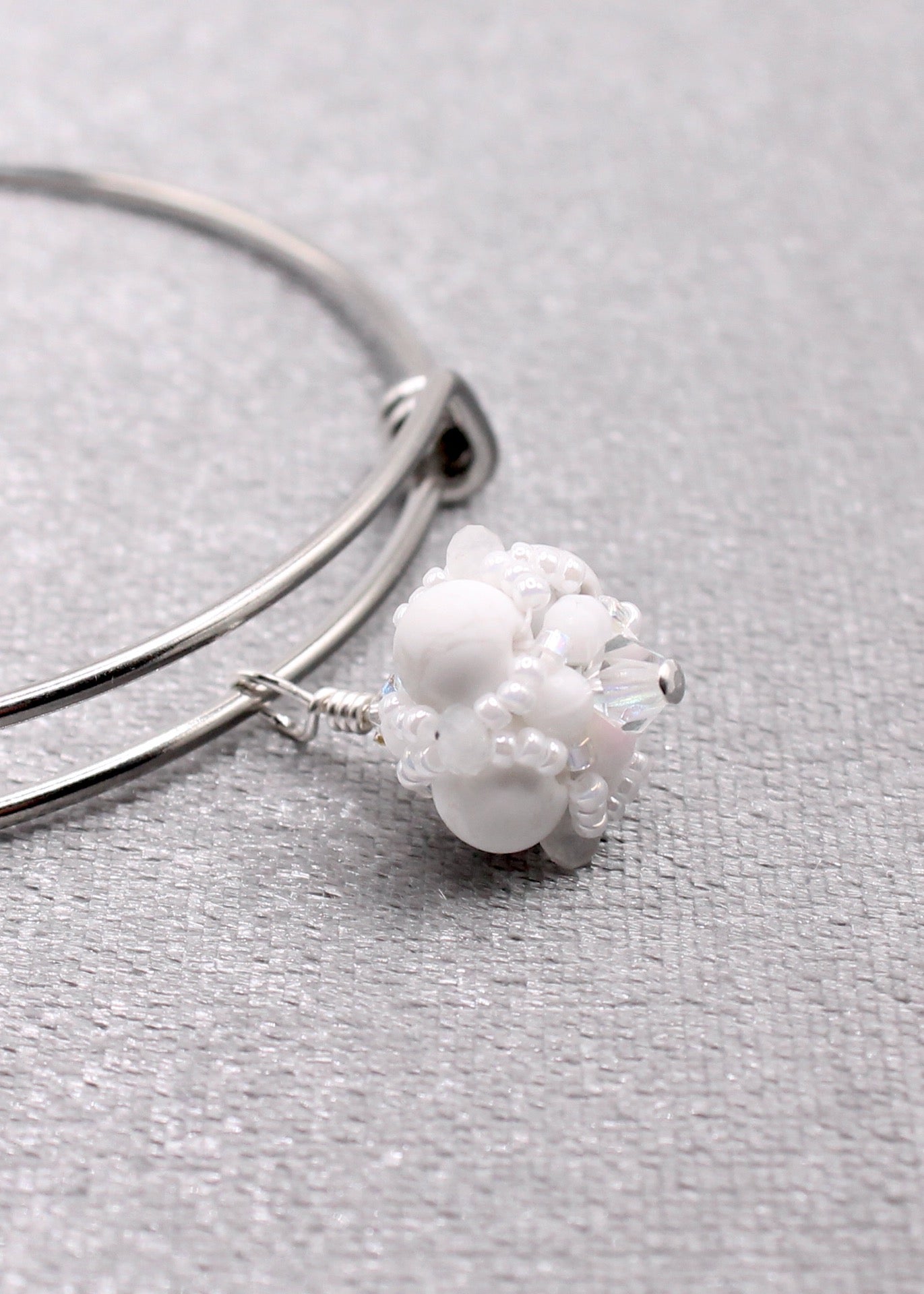 White Sobriety Bangle Bracelet (Alcoholics Anonymous)