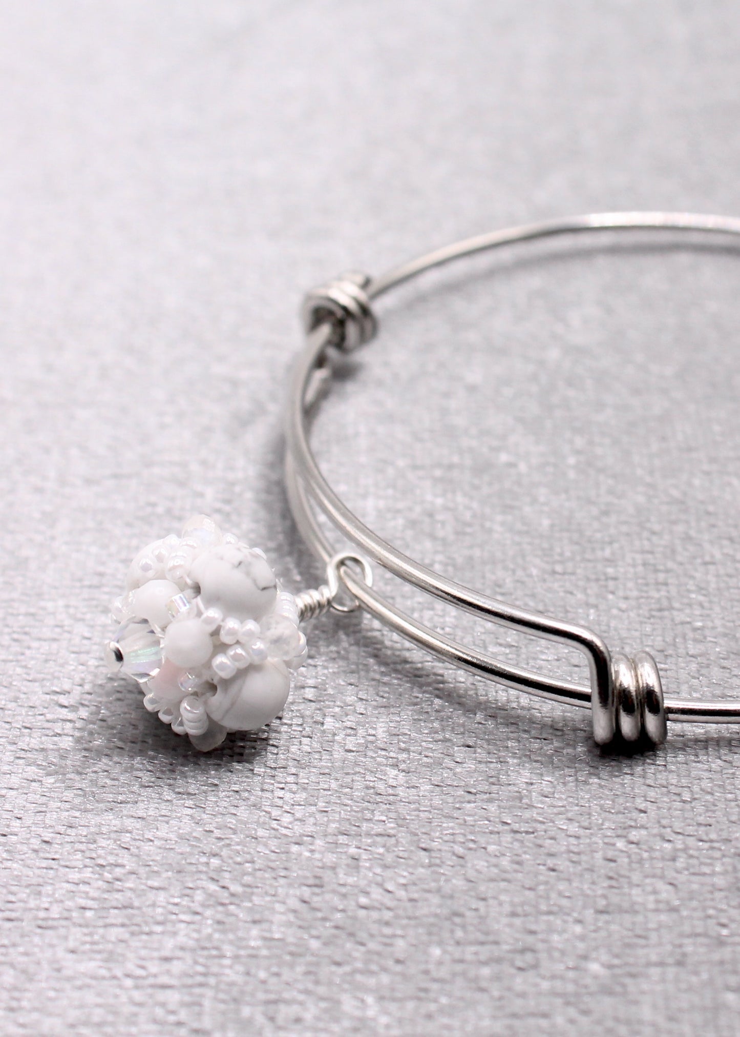 White Sobriety Bangle Bracelet (Alcoholics Anonymous)