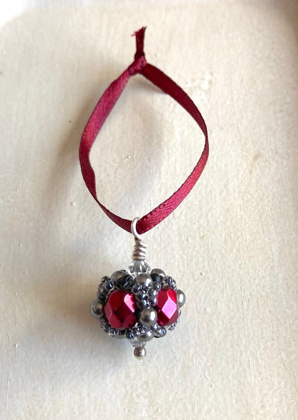 Harvard University - Graduation Cap Beaded Tassel Charm